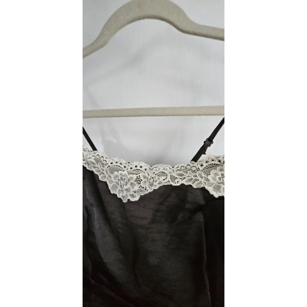 LA Hearts white Lace trim black solid satin slip Sz Small‎